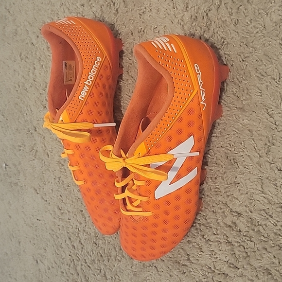 New Balance, Visaro cleats - Picture 2 of 6